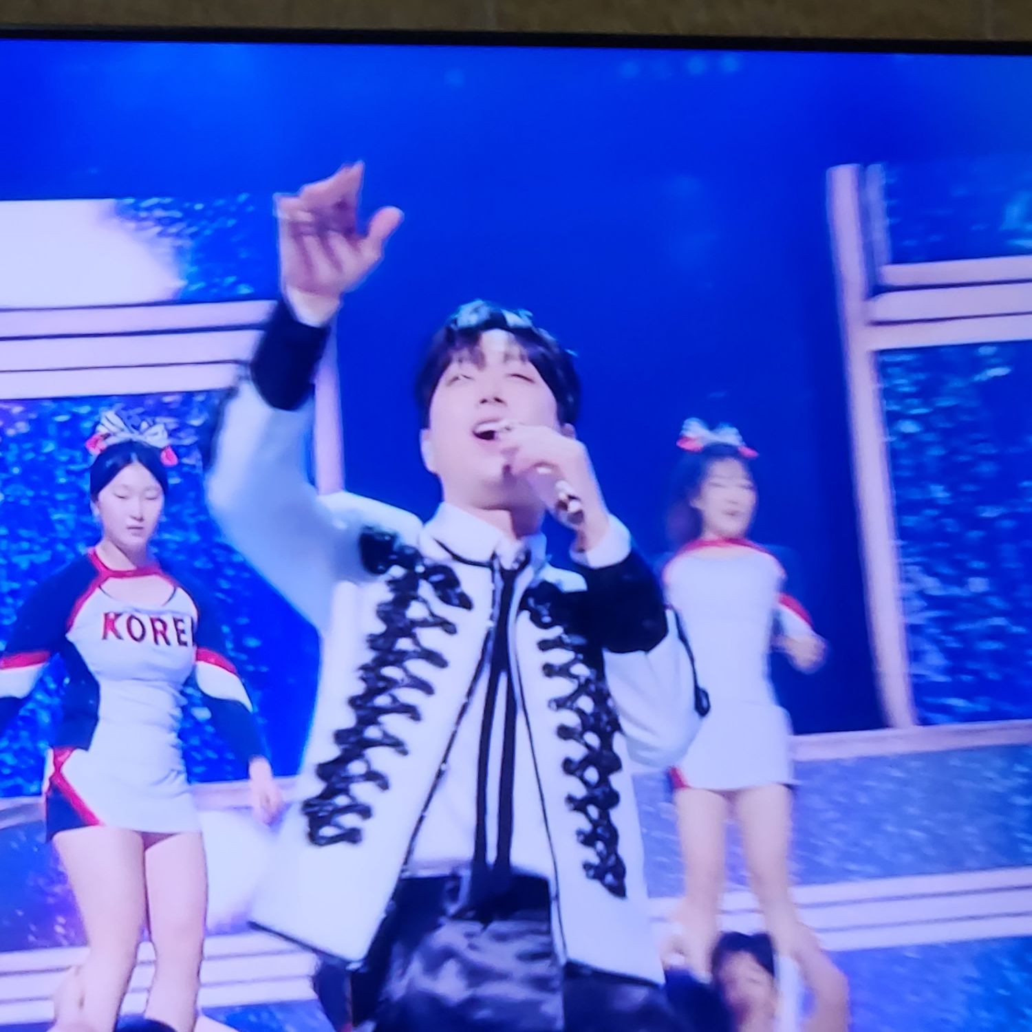 イ・チャンウォンの最近の活動ショット