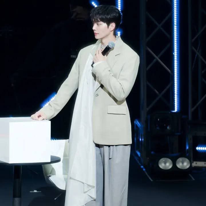 Recent activity shot of Song Kang