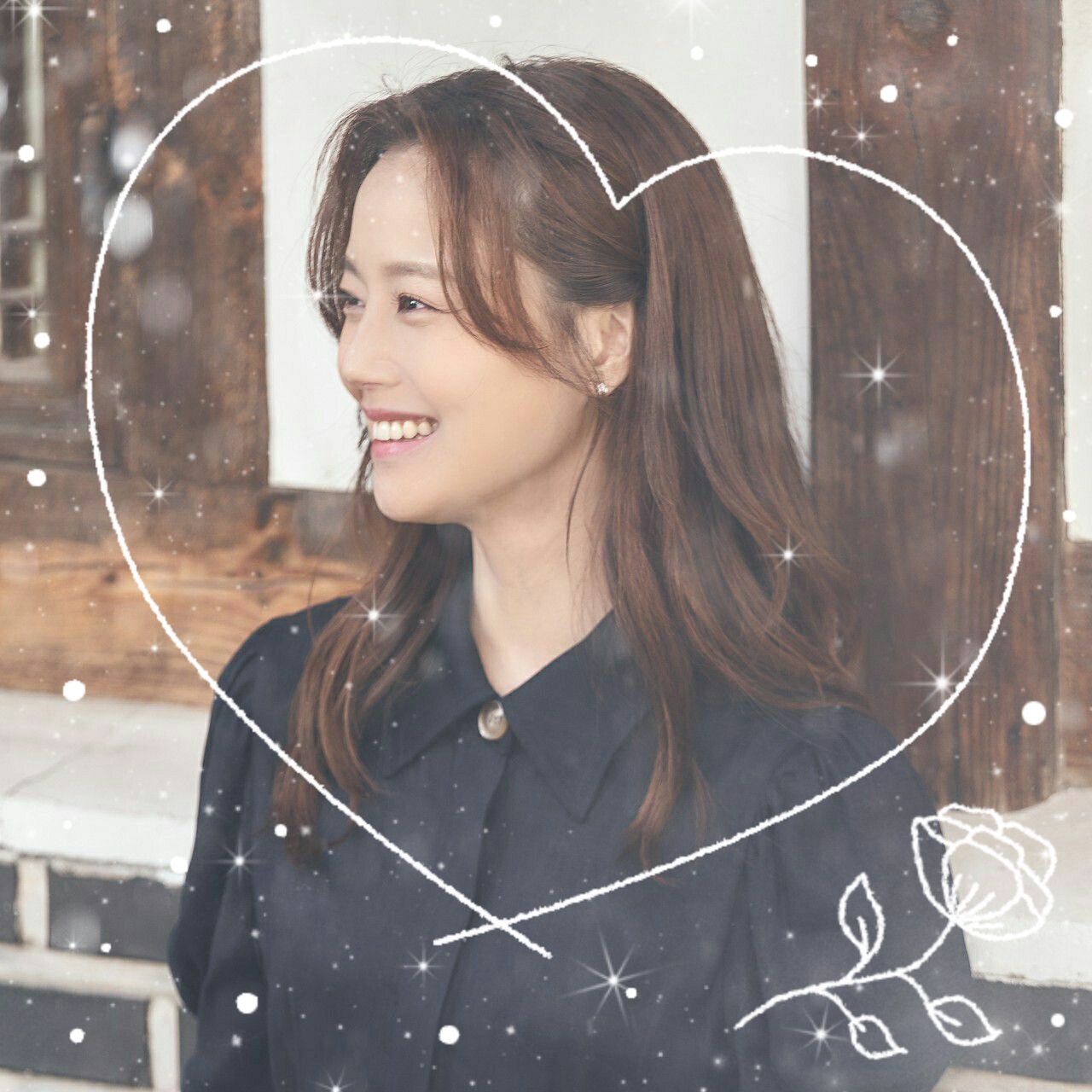 Recent activity shot of Moon Chaewon