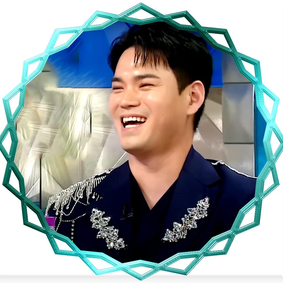 Latest photo of Lee Jung
