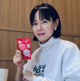 손예진의 최신 사진