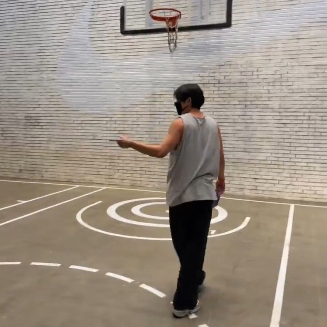 Latest photo of Kim Taehyung (V)