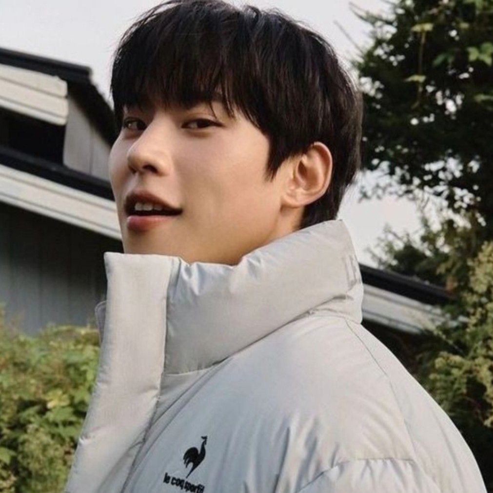 Latest photo of Kim Sungcheol