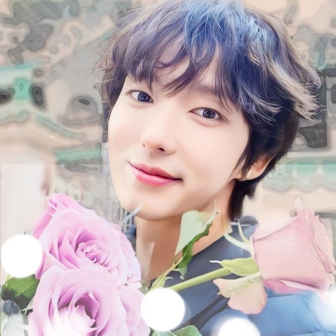 A moment captured by a fan of Lee Joongi