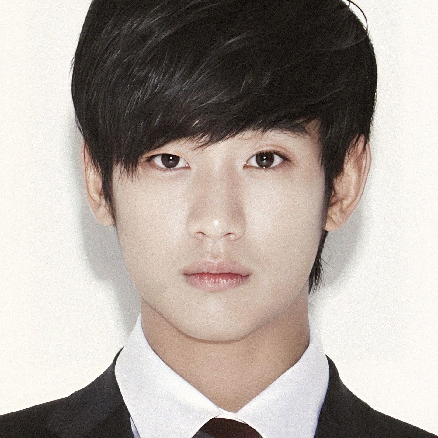 粉絲拍下的金秀賢瞬間