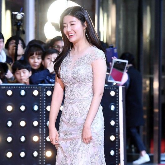 Behind-the-scenes cut of Nam Jihyeon