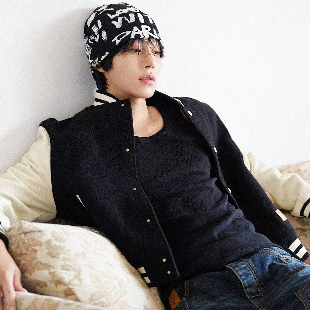 Latest photo of Ahn Hyoseop