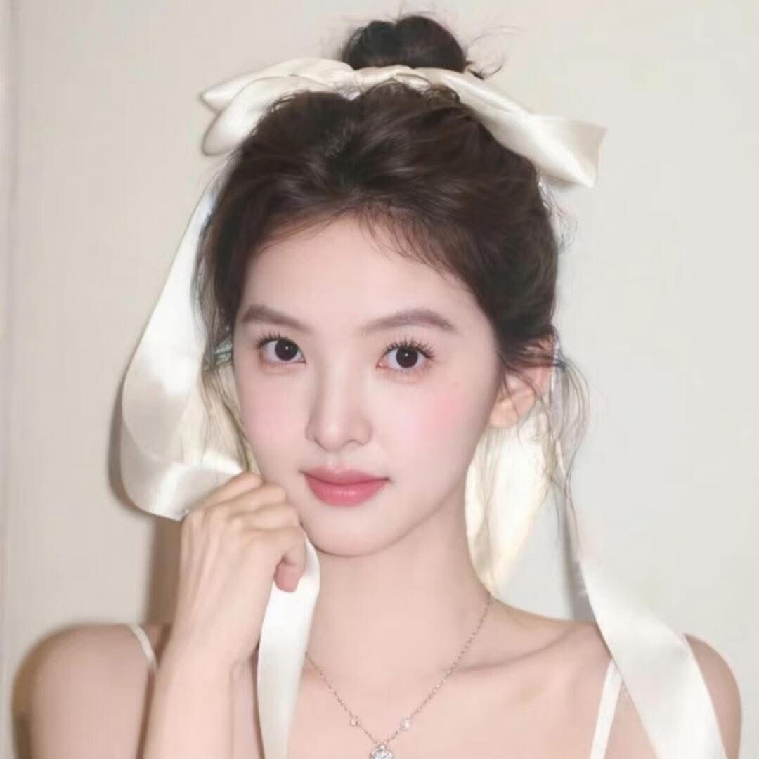 A moment captured by a fan of Zhang Ruonan