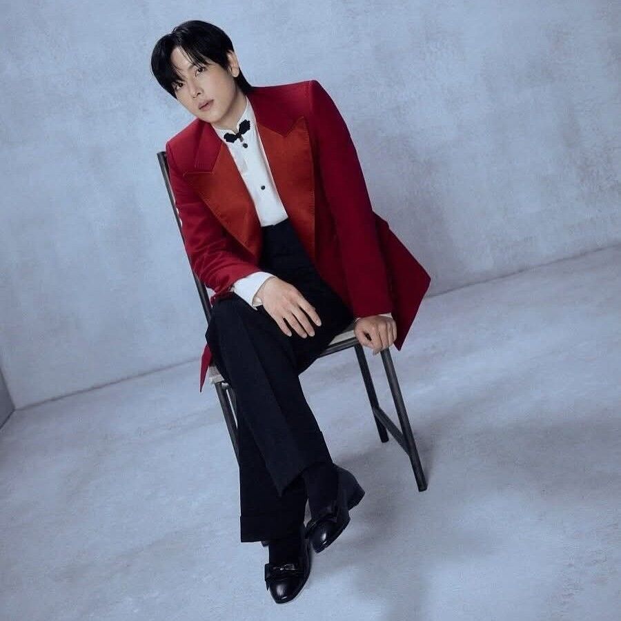 Latest photo of Yim Siwan