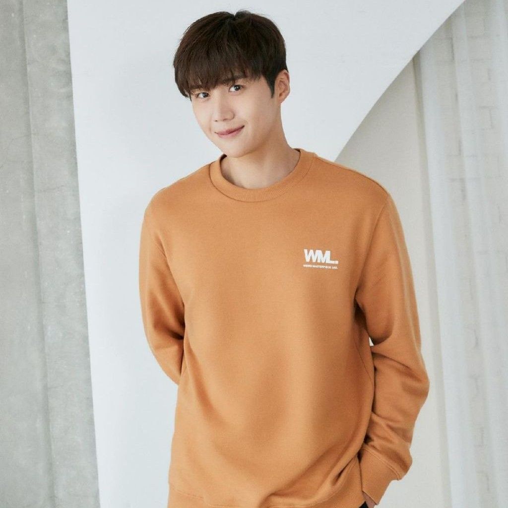 Latest photo of Kim Seonho