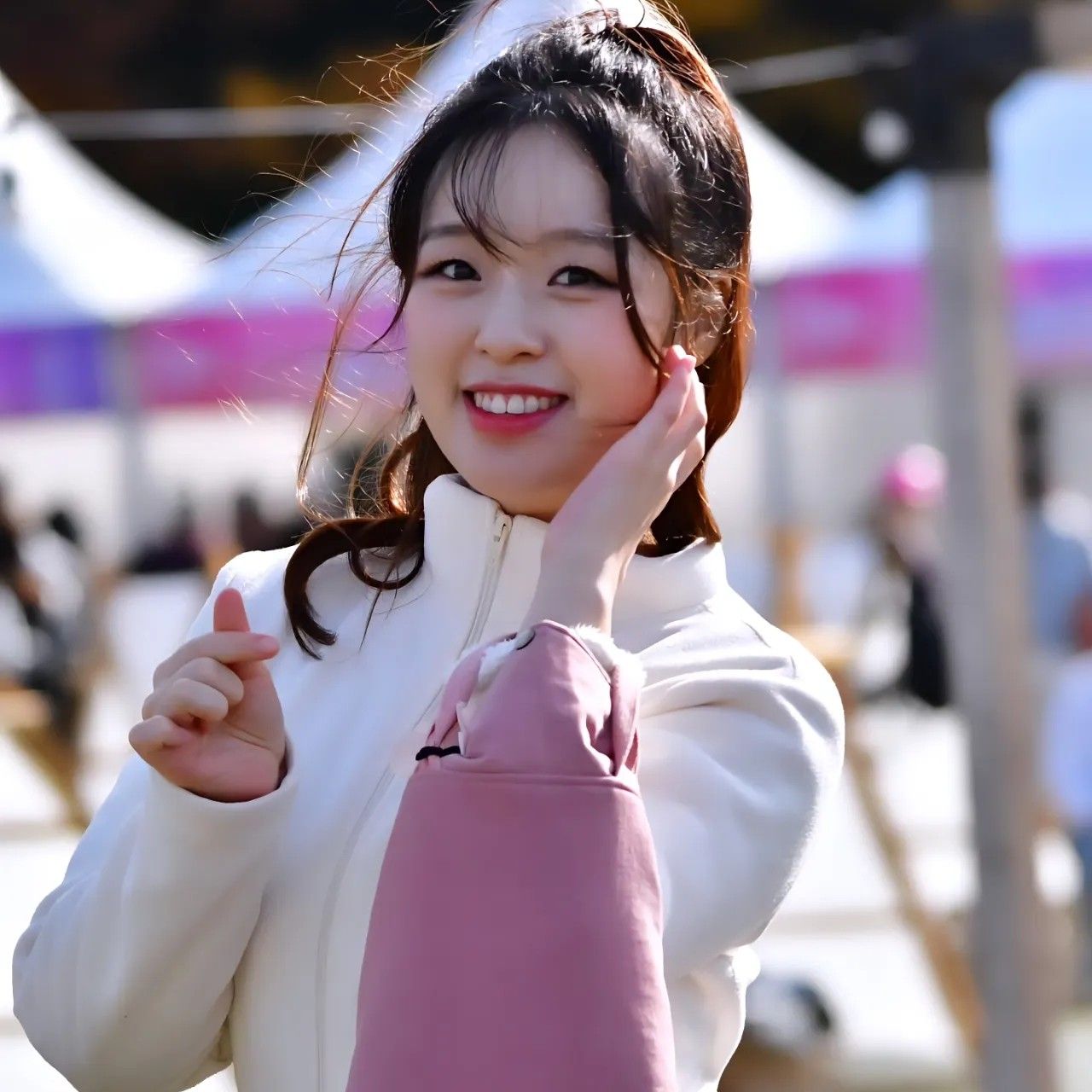 Behind-the-scenes cut of Chae Suhyeon