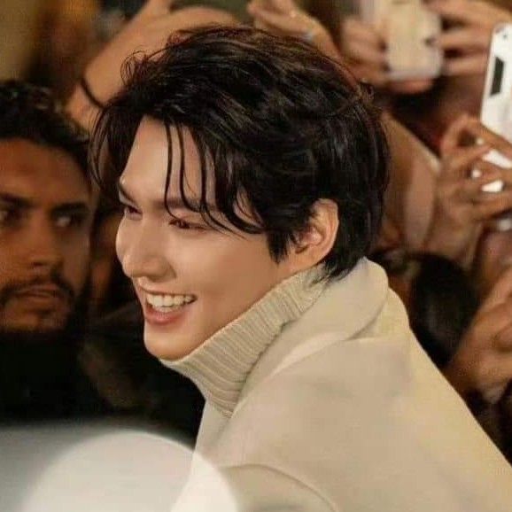 Behind-the-scenes cut of Lee Minho