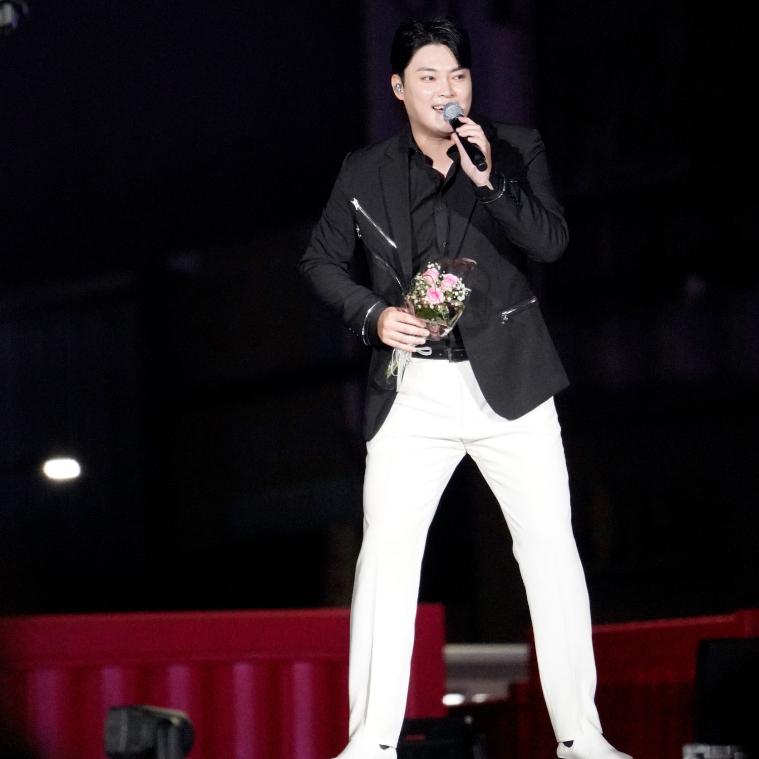 A moment captured by a fan of Kim Kyungmin