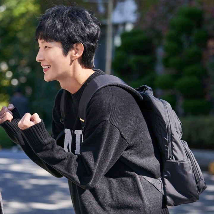 今日最も話題のセレブコミュニティフィード