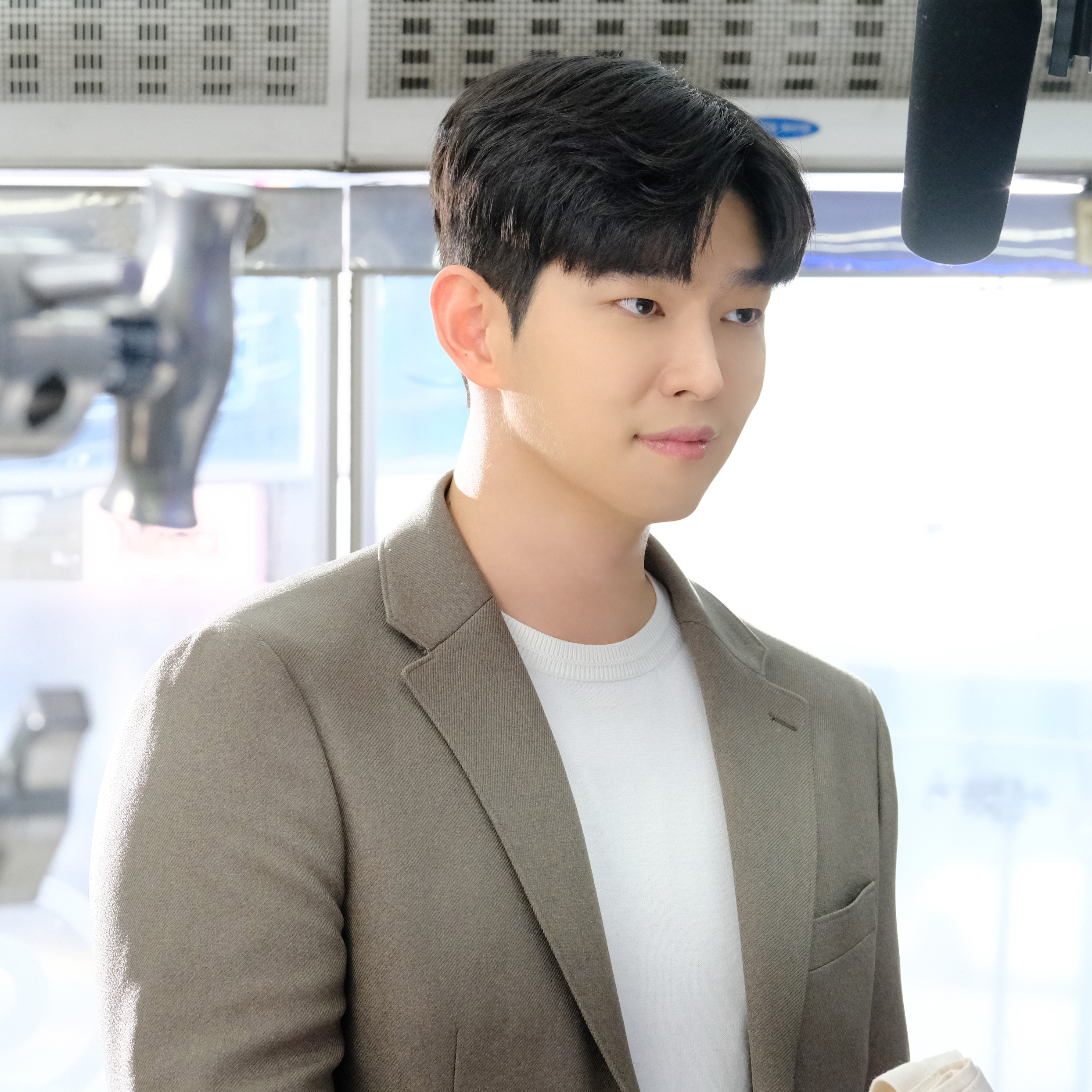 Latest photo of Yoon Kyunsang