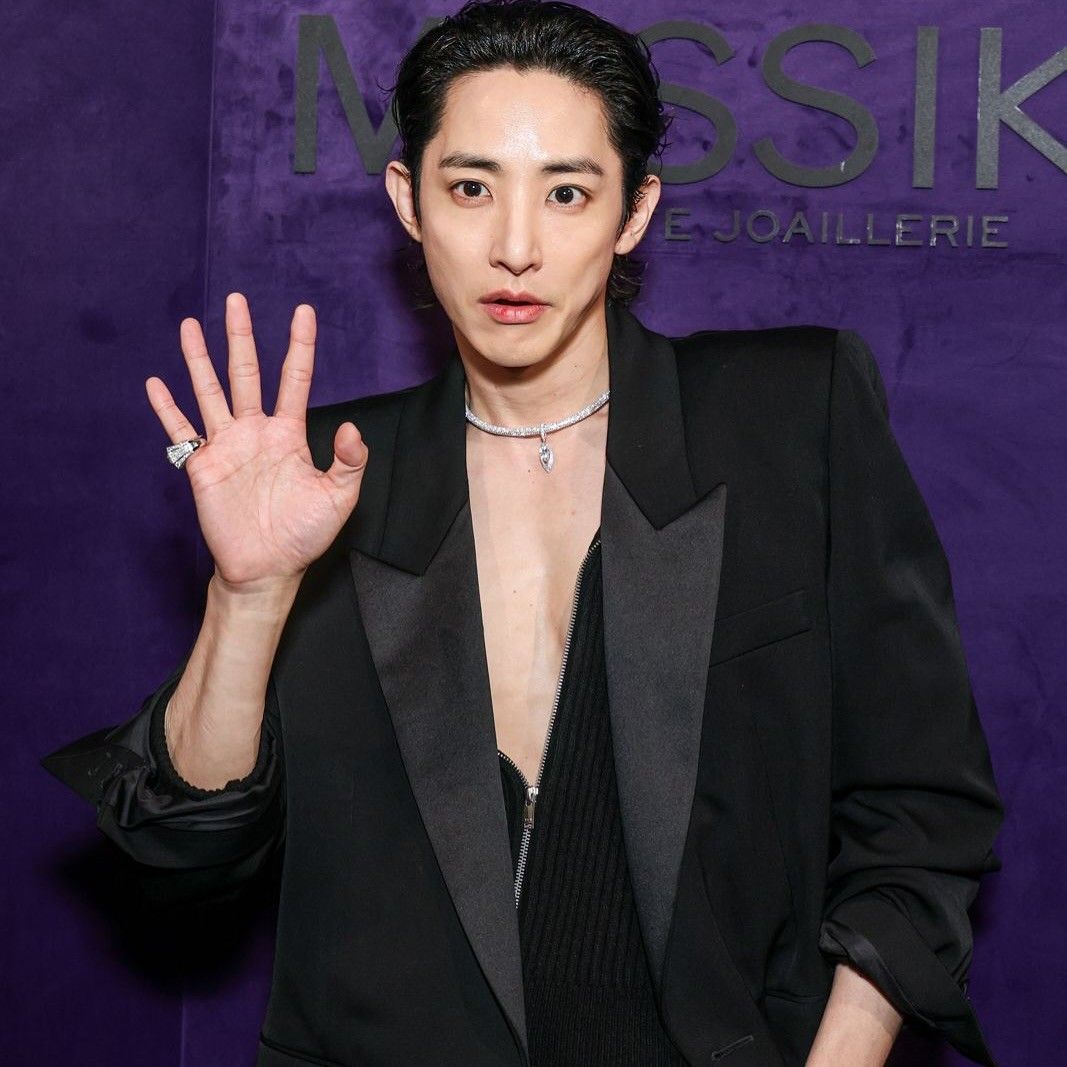 Behind-the-scenes cut of Lee Soohyuk