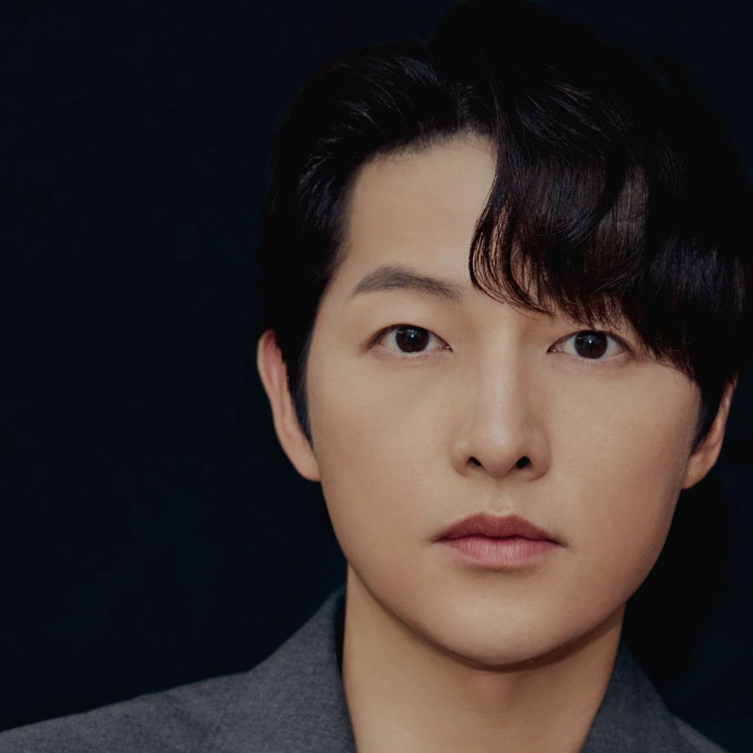Behind-the-scenes cut of Song Joongki