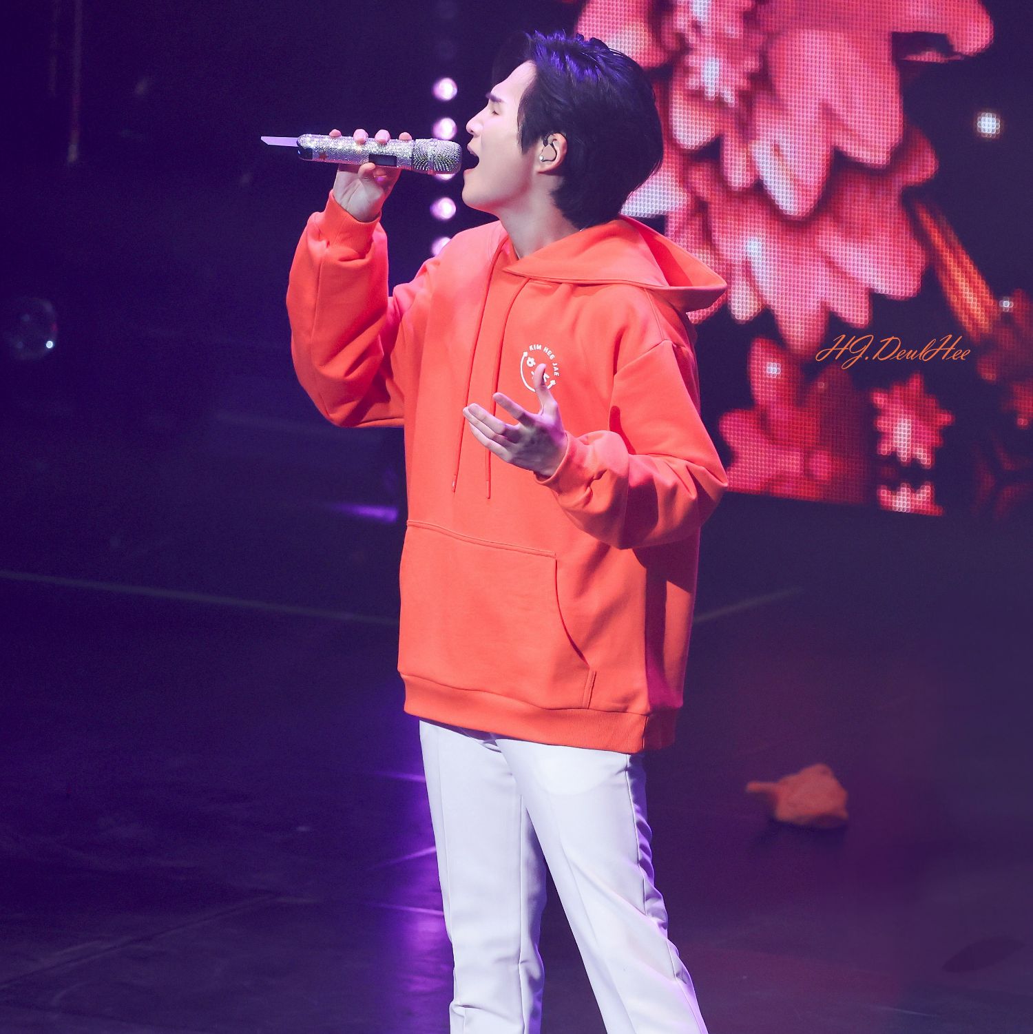 Foto kegiatan terbaru dari Kim Heejae