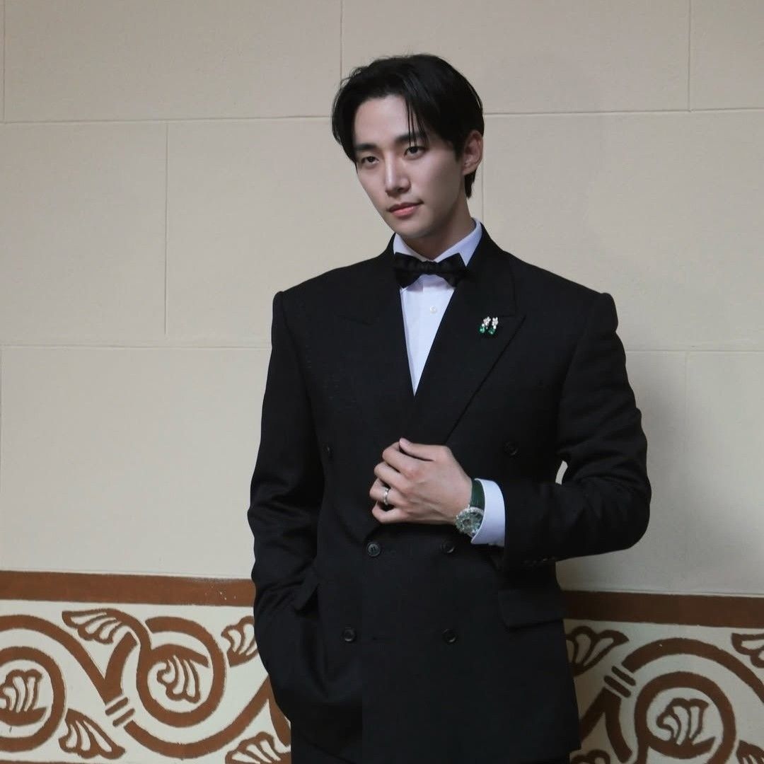Recent activity shot of Lee Junho