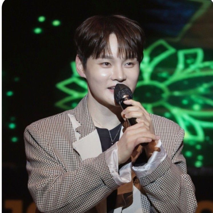 パク・ソジンの最近の活動ショット