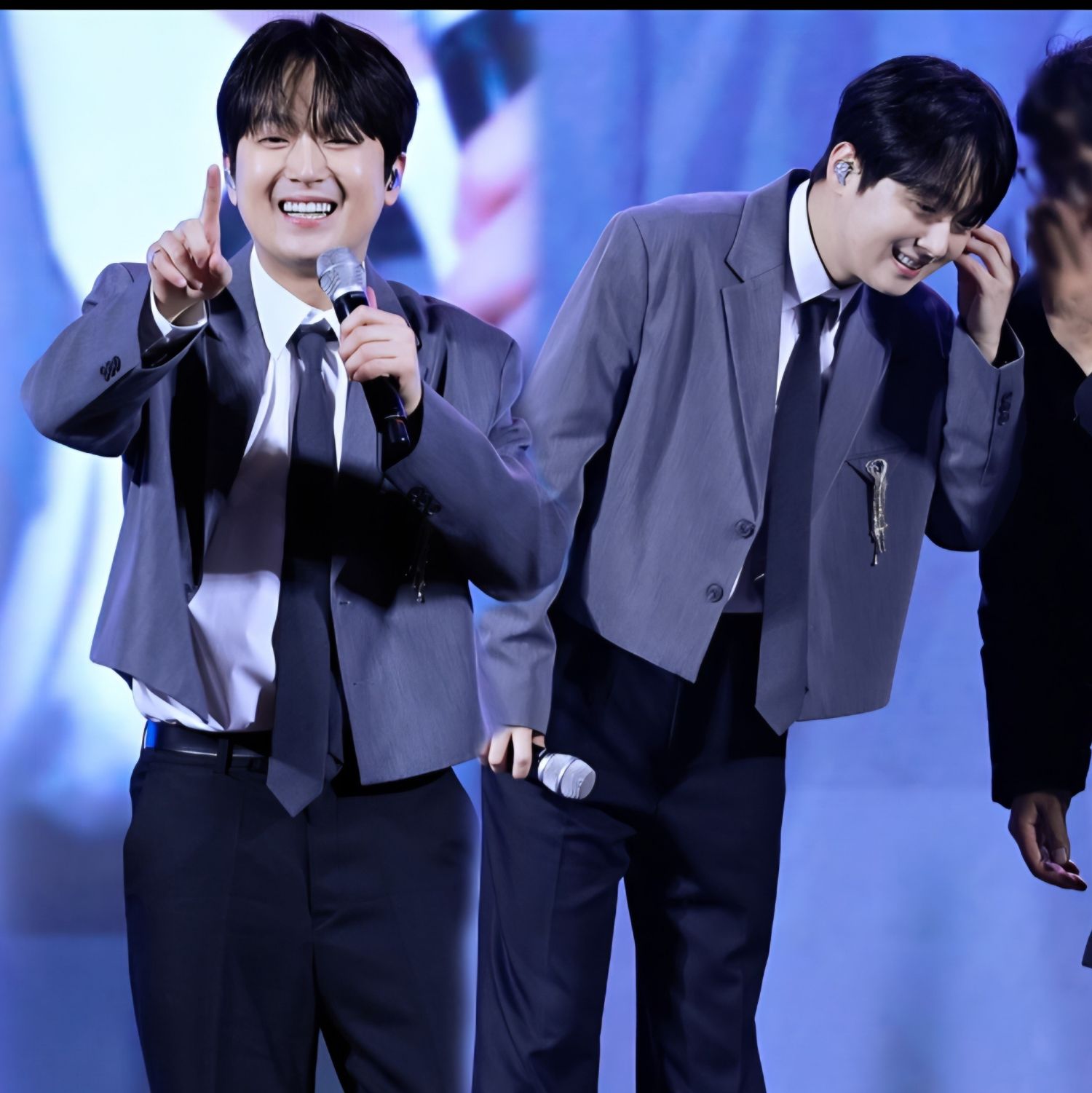 이찬원 최근 활동샷