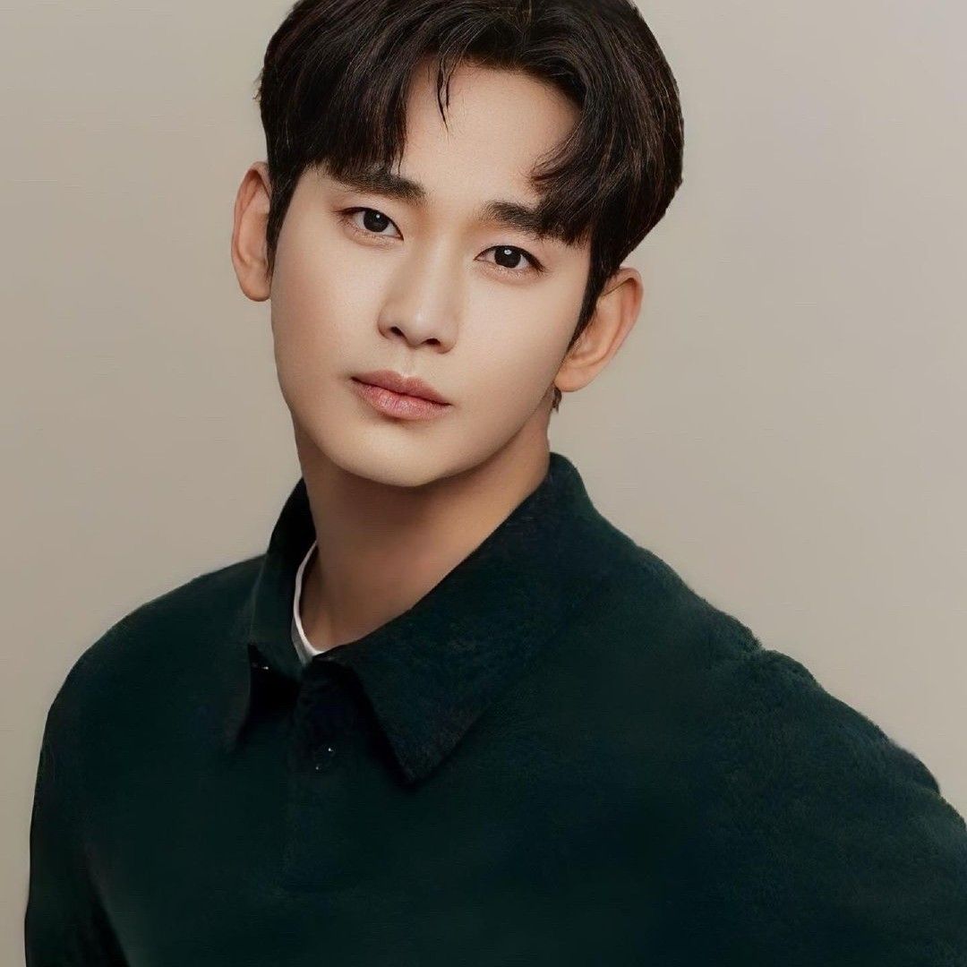 Behind-the-scenes cut of Kim Soohyun