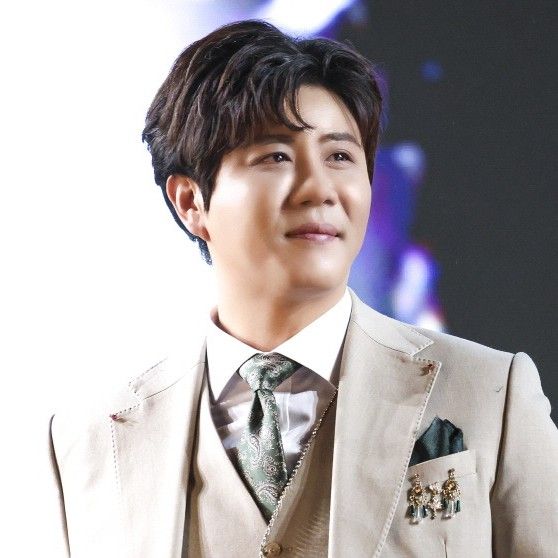 Cuplikan di balik layar dari Jin Haesung