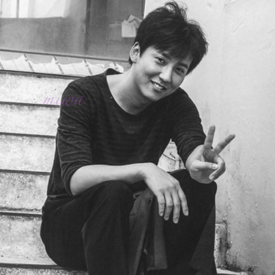 Behind-the-scenes cut of Kim Namgil