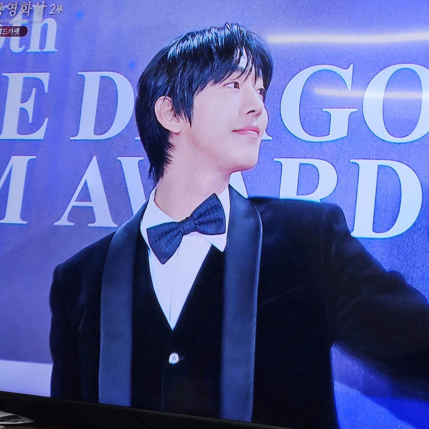 Behind-the-scenes cut of Ahn Hyoseop