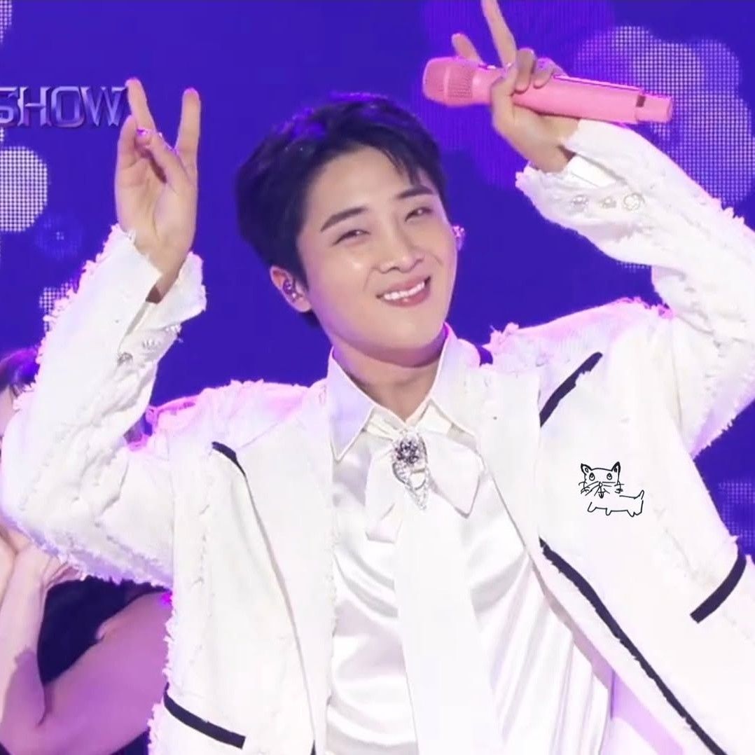 Behind-the-scenes cut of Hwang Yunsung