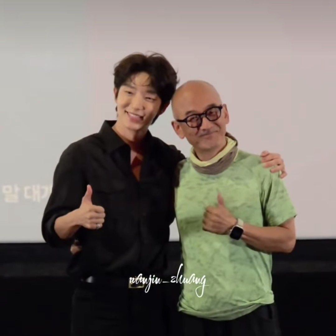 Momen yang diabadikan oleh penggemar Lee Joongi