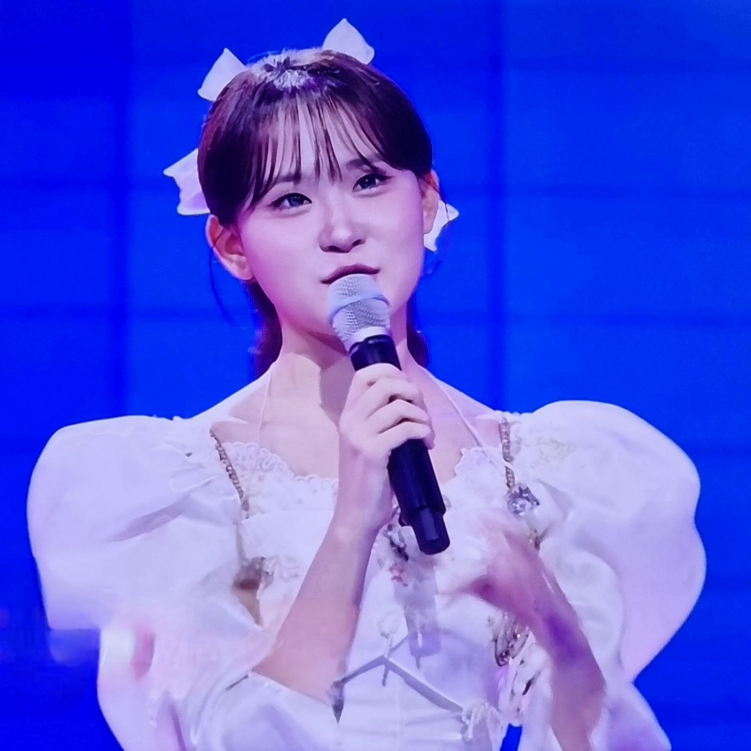 Behind-the-scenes cut of Kim Dahyun