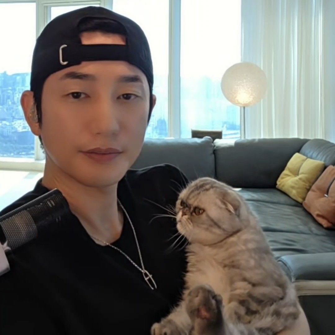 Latest photo of Park Sihoo