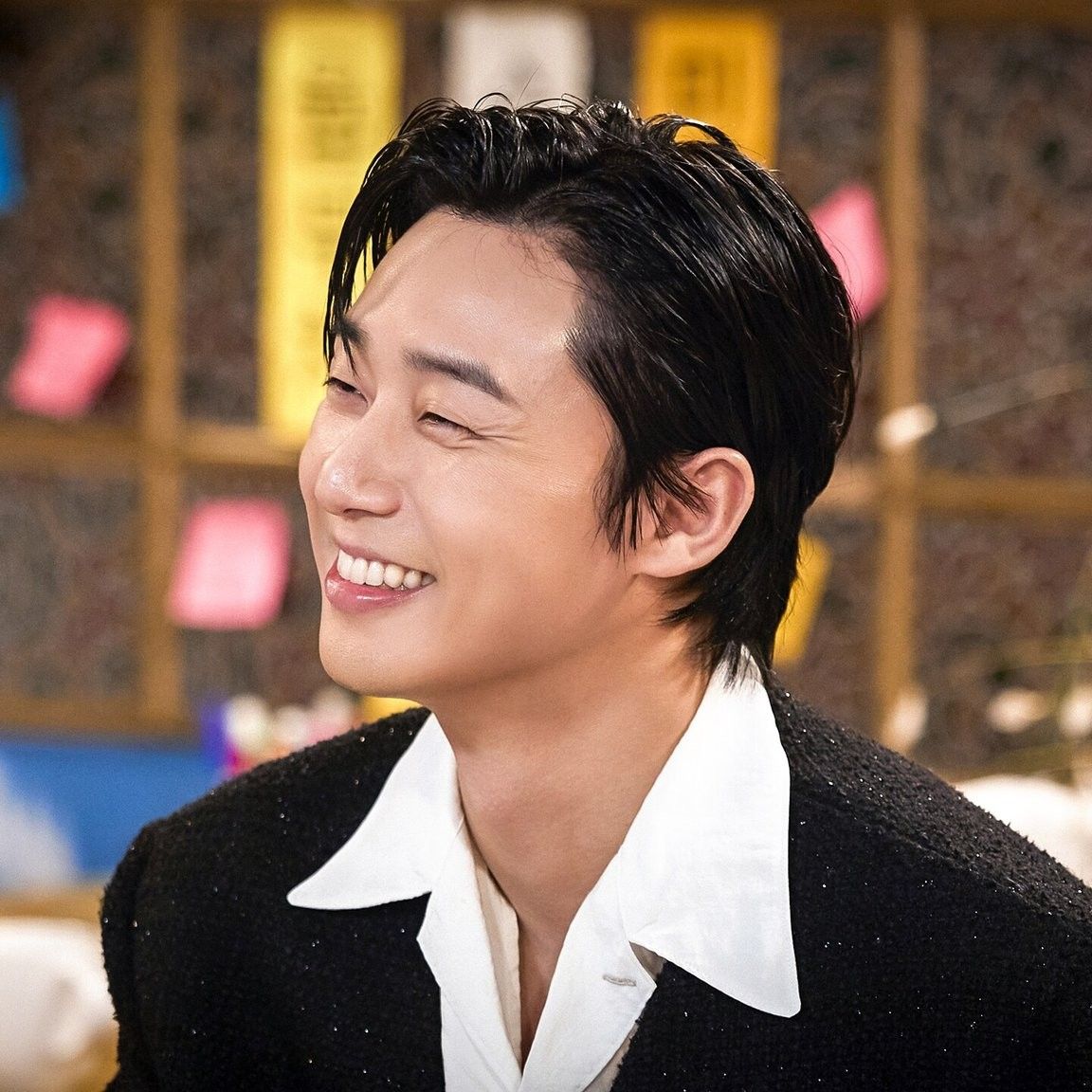 Behind-the-scenes cut of Park Seojoon