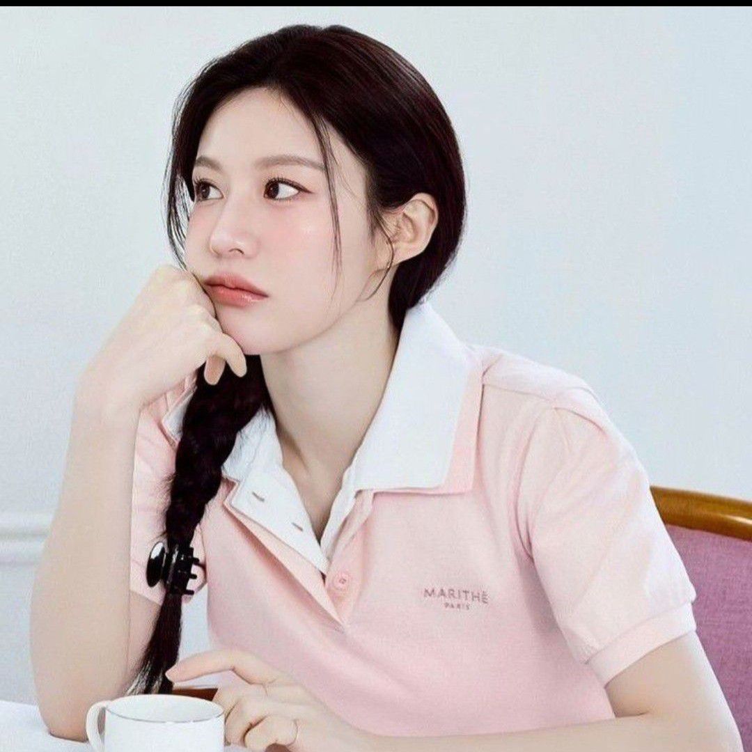 Recent activity shot of Go Younjung