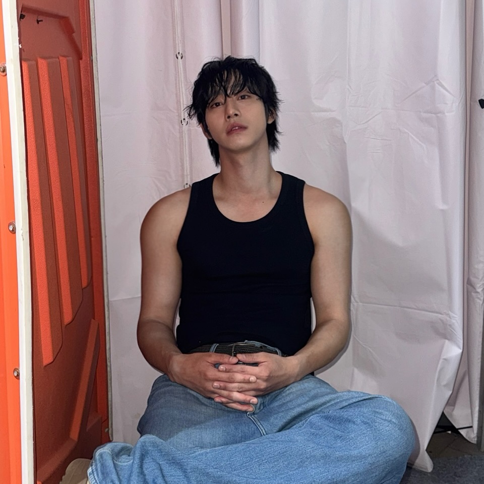Latest photo of Ahn Hyoseop