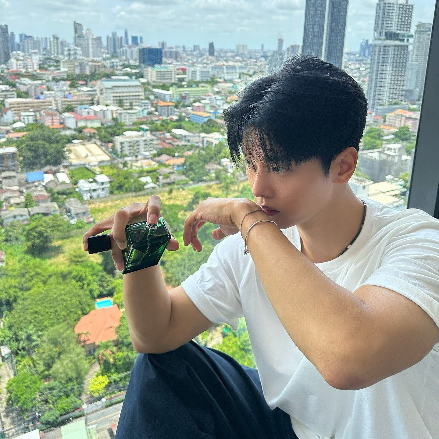 Behind-the-scenes cut of Cha Hakyeon (N)