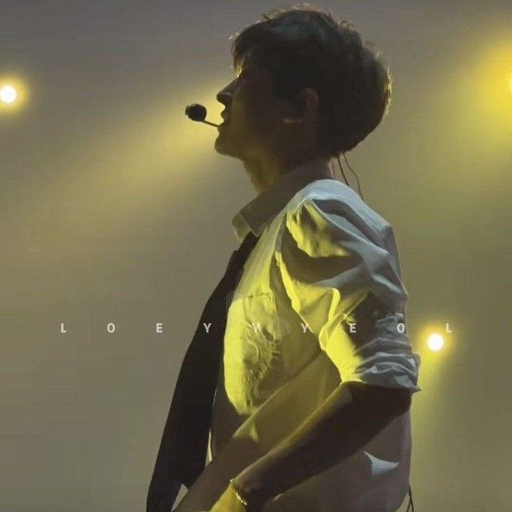 Latest photo of Chanyeol