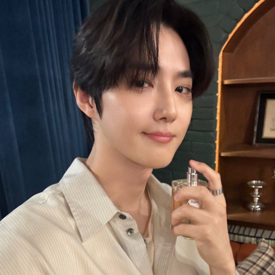 Latest photo of Suho