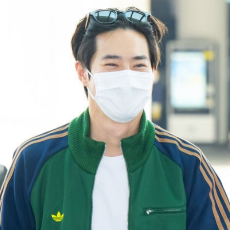 Behind-the-scenes cut of Suho