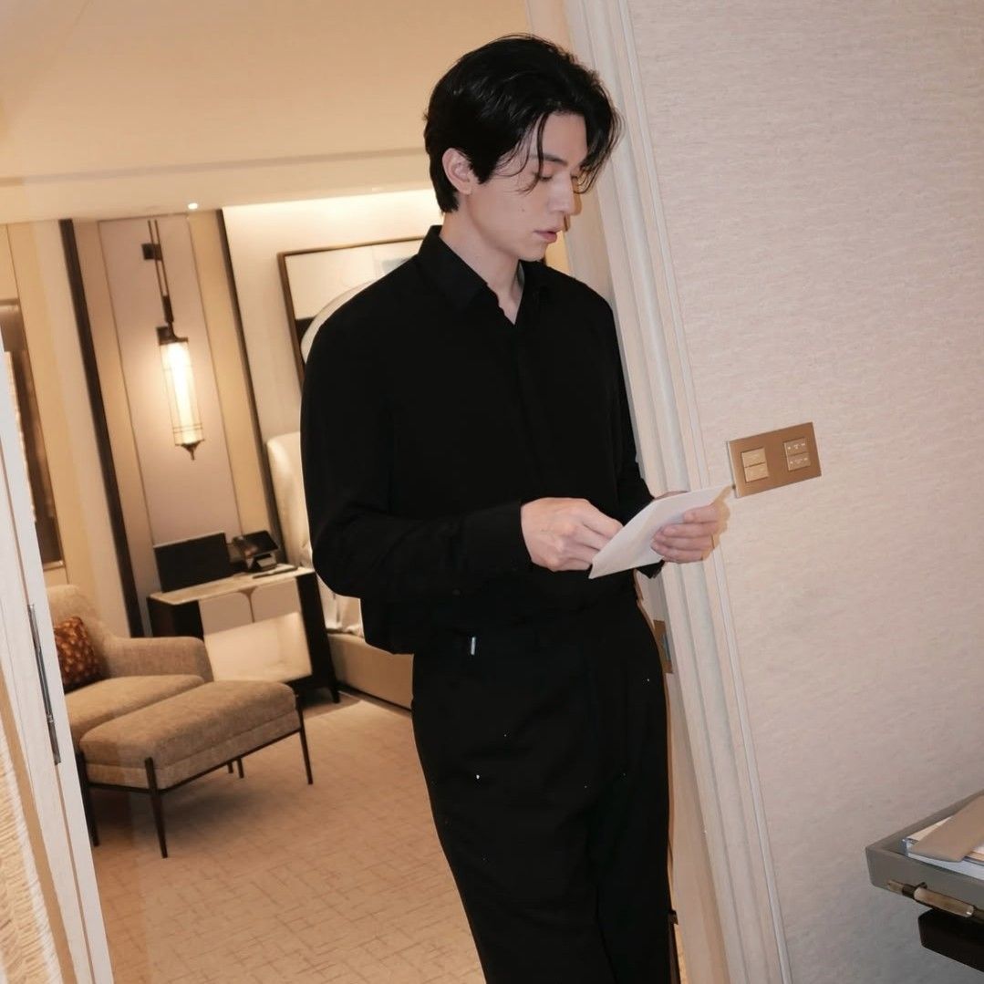 Latest photo of Lee Dongwook