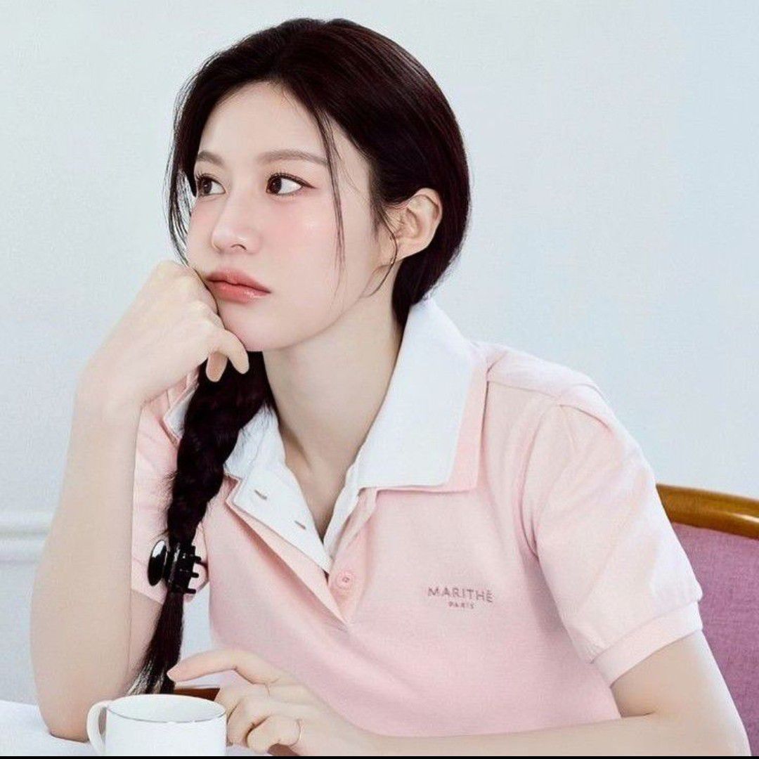 Latest photo of Go Younjung