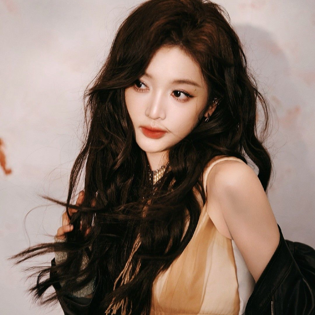 Latest photo of Wu Xuanyi