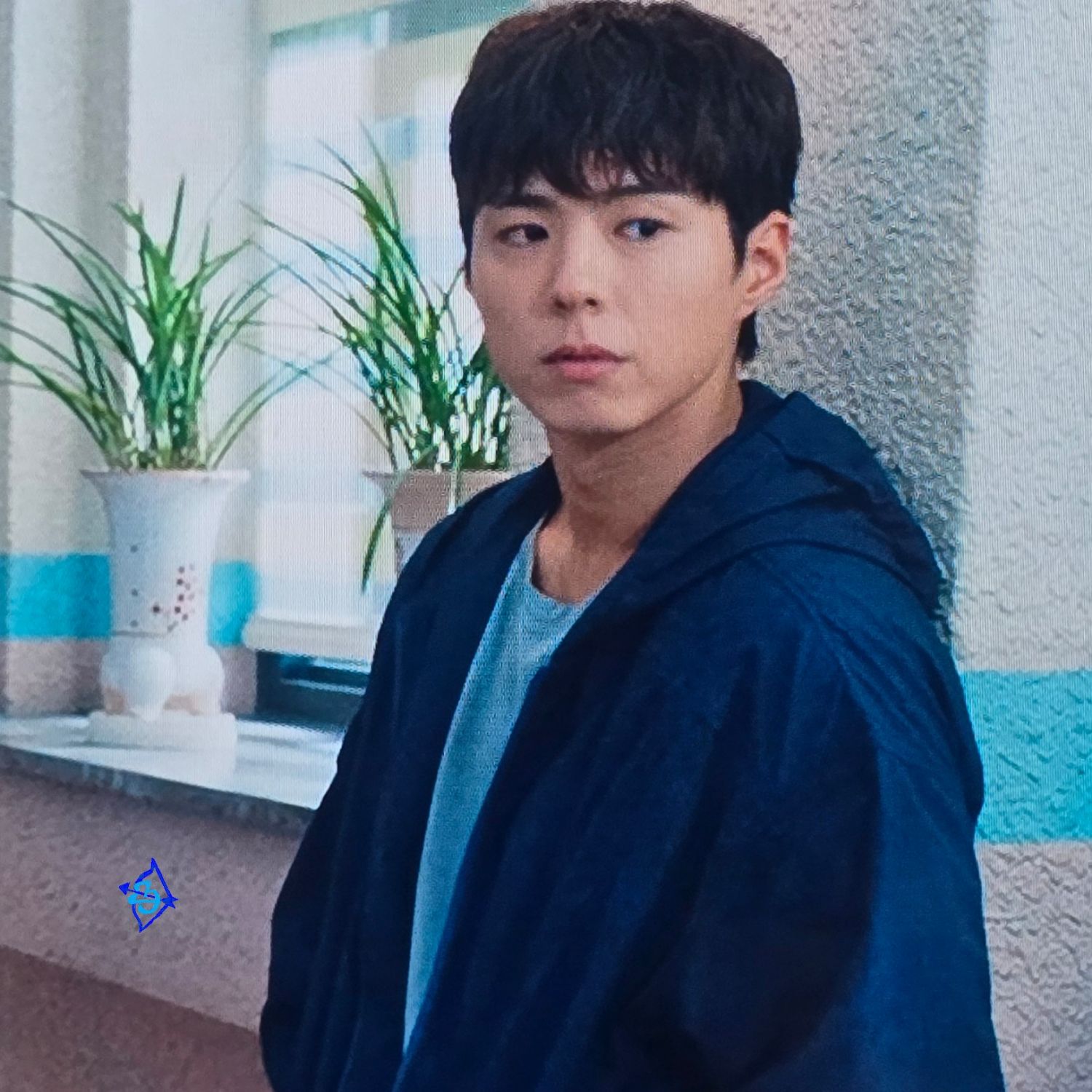 Recent activity shot of Park Bogum