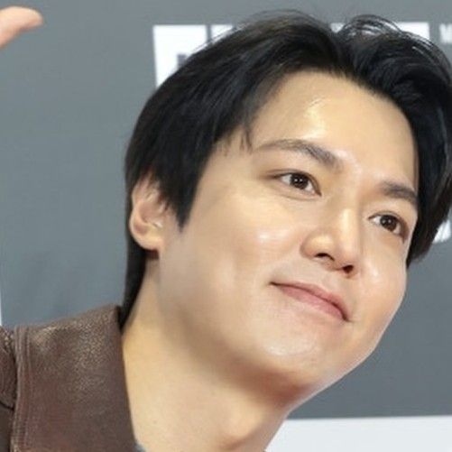 李敏镐的近期活动照