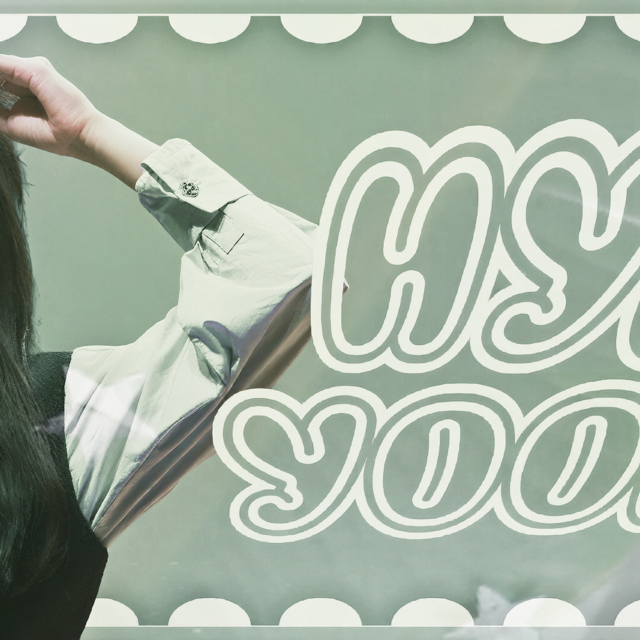 Behind-the-scenes cut of Kim Hyeyoon