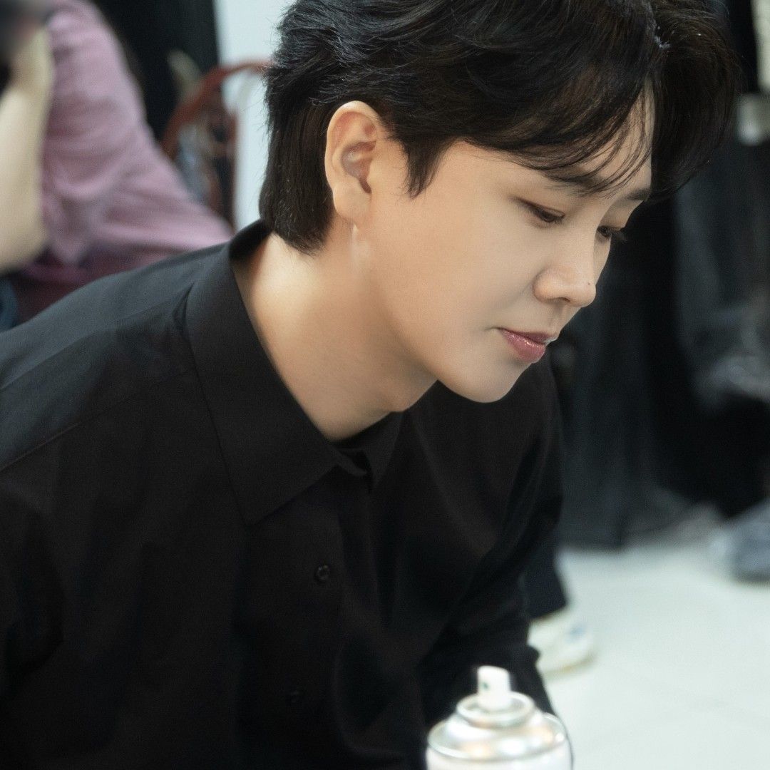 A moment captured by a fan of Song Minjun