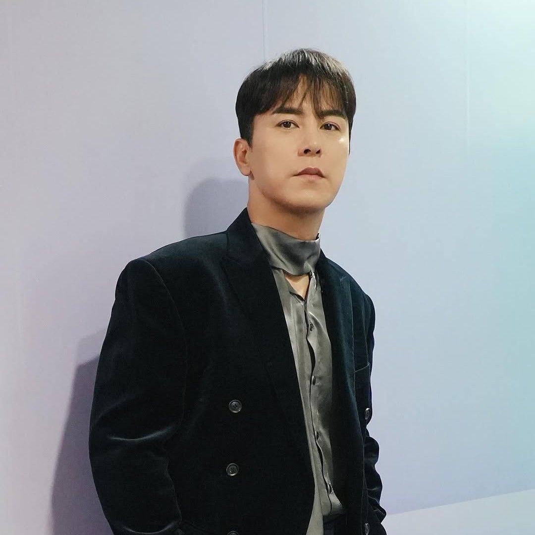 Foto kegiatan terbaru dari Jang Minho