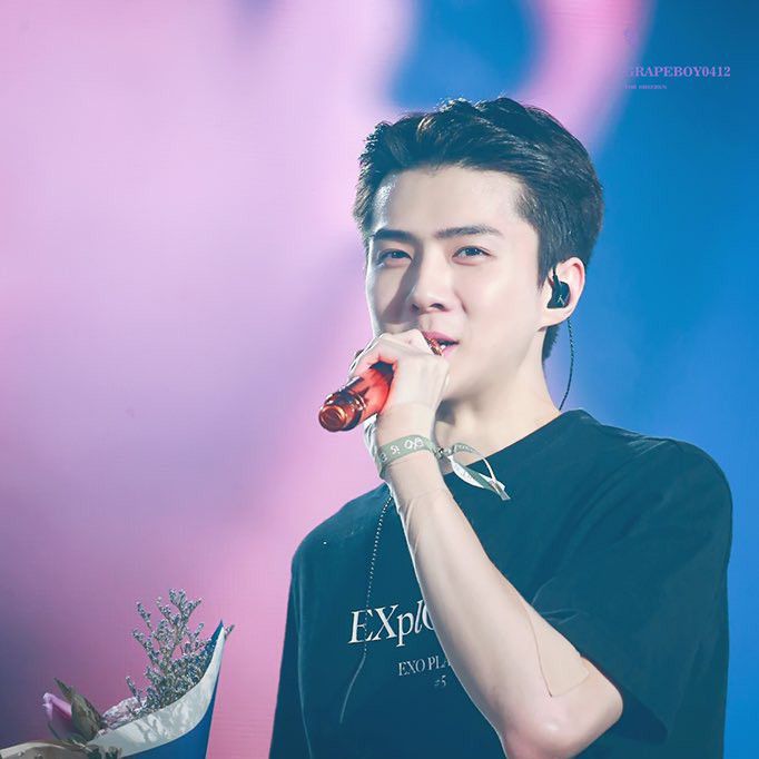 Cuplikan di balik layar dari Doh Kyungsoo (D.O.)