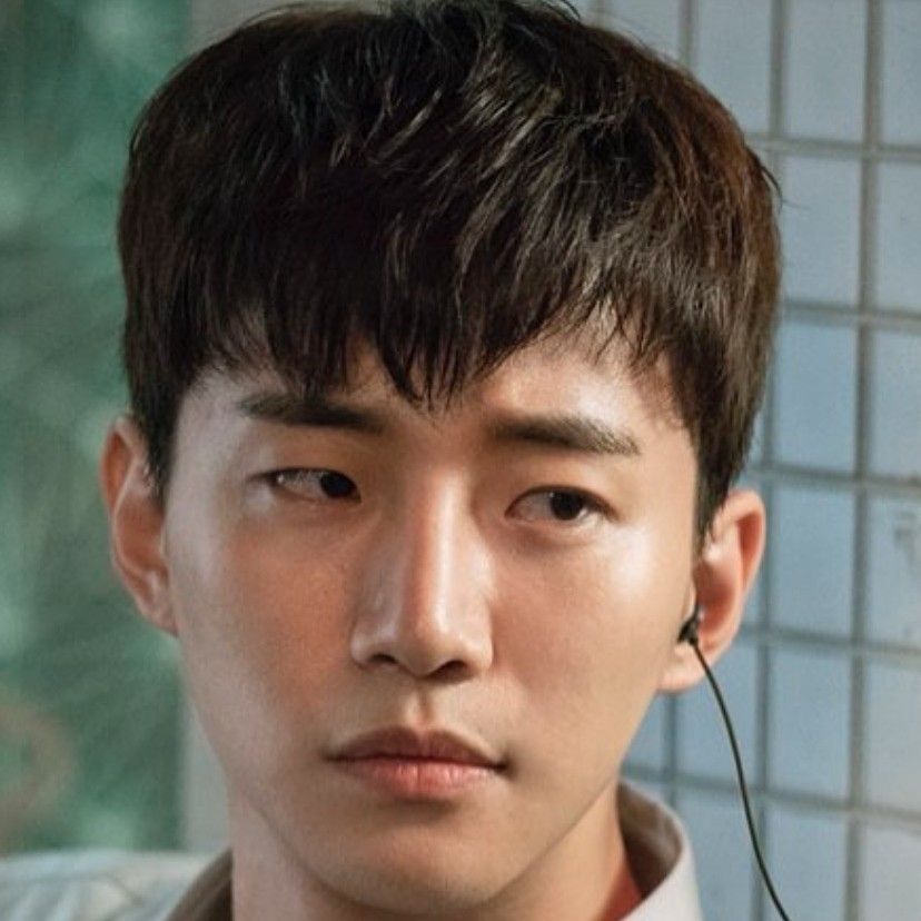 Latest photo of Lee Junho
